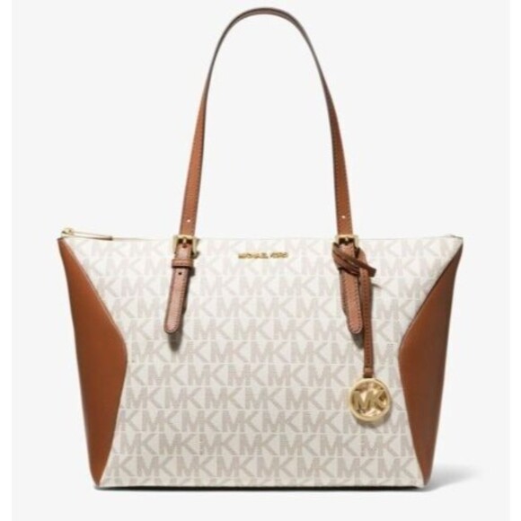 New Michael Kors Coraline Large Signature Tote Vanilla - Picture 3 of 3